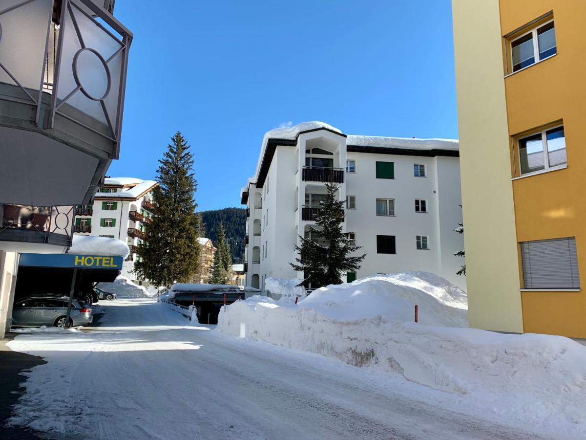 Zentral Bei Kongresshaus, Langlaufloipe, Hallenbad, Garage, Wifi, Voll Ausgestattet - Fewo Gian Davos Eksteriør billede